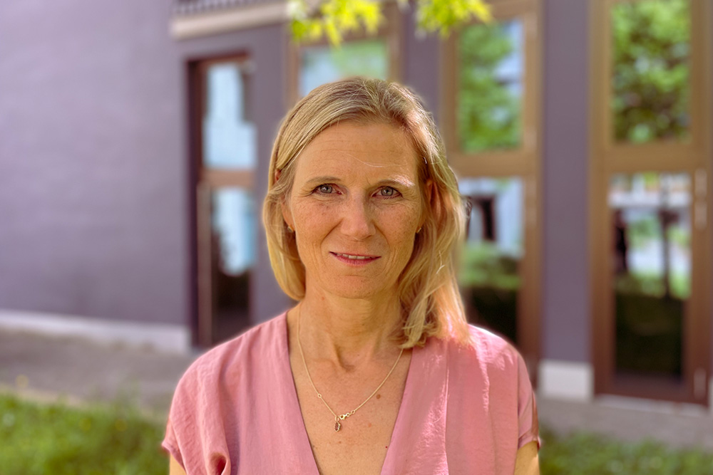  Barbara Hinnen